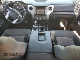 2015 Toyota Tundra SR5 z VIN 5TFDW5F14FX455172, wystawiony jako Copart lot #52971945 z przebiegiem 194 019 mil mil oraz Szkoda całkowita • Salvage title. Historia ofert i sprzedaży dostępna na DreamBid. Obrazek 8.