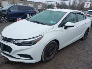 2017 Chevrolet Cruze LT with VIN 1G1BE5SM0H7100327, listed as a IAAI auction lot 42012403 with 122,493 mi miles and . Bid and sale history available at DreamBid. Image 18.
