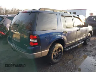 2006 Ford Explorer XLS with VIN 1FMEU62E26UA53768, listed as a IAAI auction lot 41136559 with 128,402 mi miles. Bid and sale history available at carsss.com. Image 4.