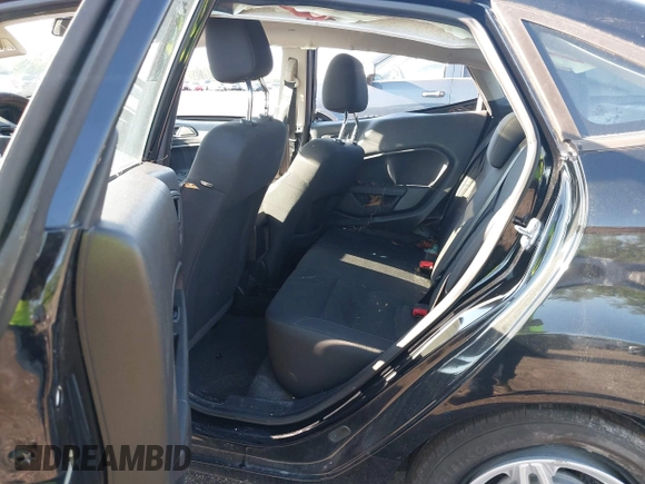 2019 Ford Fiesta SE z VIN 3FADP4BJ2KM159022, wystawiony jako IAAI lot #42269813 z przebiegiem 55 107 mil mil oraz . Historia ofert i sprzedaży dostępna na DreamBid. Obrazek 8.