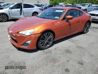 2014 Scion FR-S z VIN JF1ZNAA10E8704929, wystawiony jako Copart lot #59335045 z przebiegiem 118 174 mil mil oraz Nie do naprawy • Non repairable. Historia ofert i sprzedaży dostępna na DreamBid. Obrazek 1.