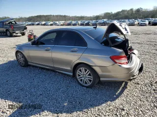 2009 Mercedes-Benz C-Class 3.0L Sport with VIN WDDGF54X79F247565, listed as a Copart auction lot 48390305 with 96,052 mi miles and Salvage Title. Bid and sale history available at carsss.com. Image 2.