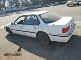 1993 Honda Accord LX with VIN JHMCB7651PC017612, listed as a Copart auction lot 73041854 with 334,877 mi miles and Clean Title. Bid and sale history available at carsss.com. Image 2.
