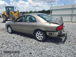 2003 Mercury Sable GS with VIN 1MEFM50U33A632888, listed as a Copart auction lot 61183765 with 210,362 mi miles and Salvage title. Bid and sale history available at DreamBid. Image 2.