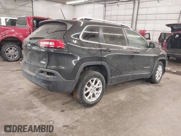 2018 Jeep Cherokee Latitude z VIN 1C4PJMCB9JD572453, wystawiony jako IAAI lot #41471831 z przebiegiem 68 634 mil mil oraz . Historia ofert i sprzedaży dostępna na DreamBid. Obrazek 4.