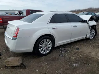 2011 Chrysler 300 C with VIN 2C3CK6CT7BH574095, listed as a Copart auction lot 47117695 with 176,723 mi miles and Salvage title. Bid and sale history available at DreamBid. Image 3.