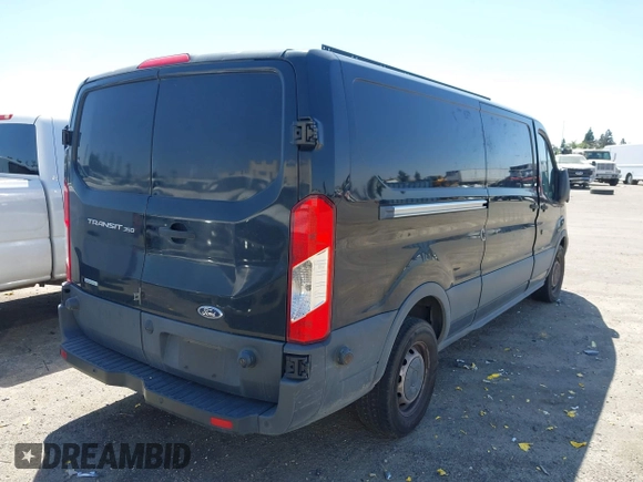 2017 Ford Transit Cargo с VIN 1FTBW2YG1HKB26484, выставлен на аукционе IAAI как лот 42221475 с пробегом 297 961 миль миль и . История ставок и продаж доступна на DreamBid. Изображение 4.