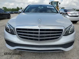 2017 Mercedes-Benz E-Class E 300 Luxury with VIN WDDZF4JB3HA159720, listed as a Copart auction lot 53965375 with 128,331 mi miles and Clean Title. Bid and sale history available at carsss.com. Image 5.