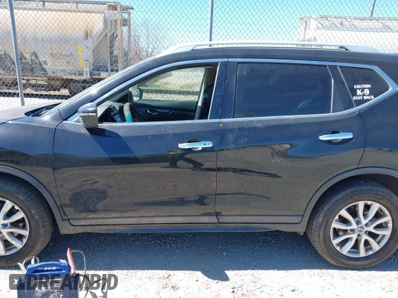 2017 Nissan Rogue SL with VIN 5N1AT2MV8HC849781, listed as a IAAI auction lot 41810225 with 75,066 mi miles. Bid and sale history available at carsss.com. Image 14.