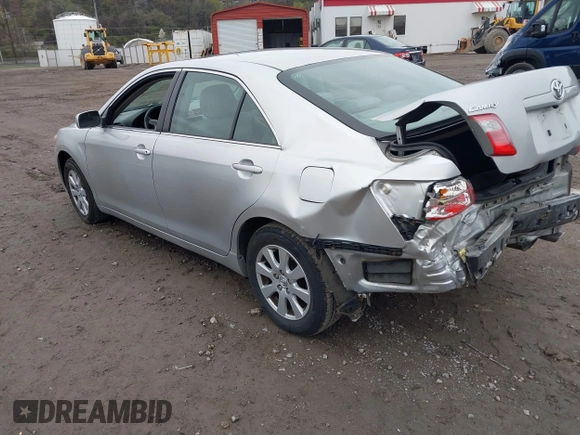 2009 Toyota Camry with VIN 4T1BE46K89U848378, listed as a IAAI auction lot 42013343 with 87,413 mi miles. Bid and sale history available at carsss.com. Image 3.