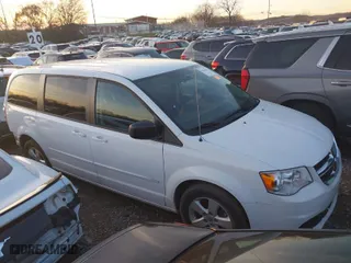 2016 Dodge Grand Caravan American Value Pkg with VIN 2C4RDGBG7GR328613, listed as a IAAI auction lot 41047847 with 104,603 mi miles. Bid and sale history available at carsss.com. Image 13.