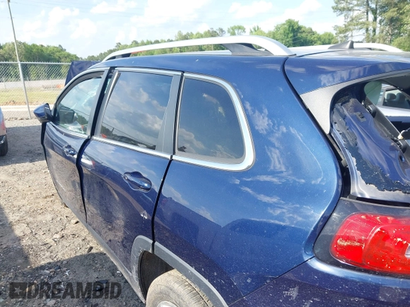 2016 Jeep Cherokee Limited with VIN 1C4PJMDB7GW181409, listed as a IAAI auction lot 42163196 with Not provided miles and . Bid and sale history available at DreamBid. Image 21.