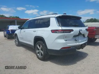 2021 Jeep Grand Cherokee Limited z VIN 1C4RJJBG1M8136228, wystawiony jako IAAI lot #42022735 z przebiegiem 82 017 mil mil oraz . Historia ofert i sprzedaży dostępna na DreamBid. Obrazek 3.
