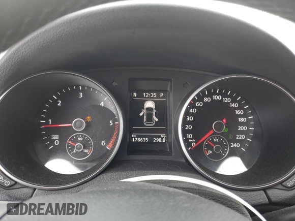 2014 Volkswagen Jetta TDI w/Sunroof with VIN 3VWPL7AJ2EM604382, listed as a Copart auction lot 82899864 with 178,635 mi miles and Salvage title. Bid and sale history available at DreamBid. Image 9.