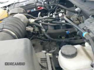 2018 Ford F-150 XL z VIN 1FTEW1E51JFE64394, wystawiony jako IAAI lot #42649477 z przebiegiem 120 066 mil mil oraz . Historia ofert i sprzedaży dostępna na DreamBid. Obrazek 18.