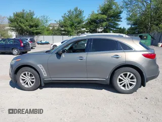 2011 Infiniti FX35 with VIN JN8AS1MW0BM141914, listed as a IAAI auction lot 42151160 with 211,708 mi miles. Bid and sale history available at carsss.com. Image 14.