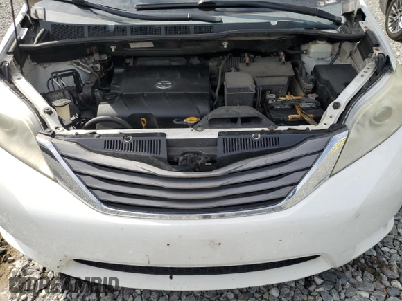2011 Toyota Sienna XLE with VIN 5TDDK3DC4BS008071, listed as a Copart auction lot 63384305 with 237,182 mi miles and Clean title. Bid and sale history available at DreamBid. Image 12.