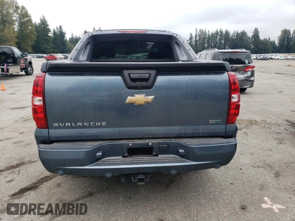 2011 Chevrolet Avalanche LT with VIN 3GNTKFE34BG369222, listed as a Copart auction lot 71200534 with 107,645 mi miles and Salvage Title. Bid and sale history available at DreamBid. Image 6.