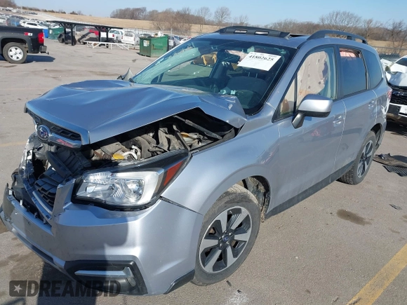 2017 Subaru Forester Premium with VIN JF2SJAGCXHH531331, listed as a IAAI auction lot 41802625 with 86,000 mi miles. Bid and sale history available at carsss.com. Image 17.