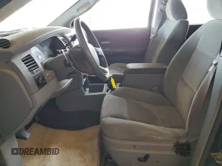 2004 Dodge Durango SLT with VIN 1D4HB48N44F186037, listed as a Copart auction lot 52209185 with 175,788 mi miles and Clean title. Bid and sale history available at DreamBid. Image 7.