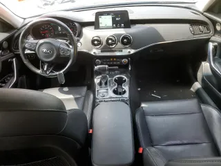 2018 Kia Stinger Premium with VIN KNAE25LA3J6035273, listed as a Copart auction lot 60840044 with 50,518 mi miles and Salvage Title. Bid and sale history available at carsss.com. Image 8.