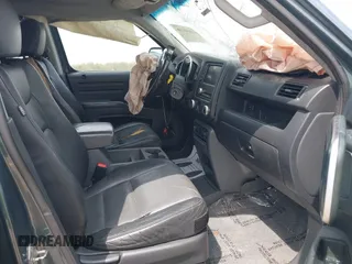 2006 Honda Ridgeline RTL with VIN 2HJYK16536H514530, listed as a IAAI auction lot 42060110 with Not Provided miles and . Bid and sale history available at DreamBid. Image 5.