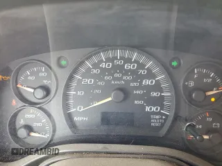 2004 GMC Savana Cargo z VIN 1GTHG35U041163307, wystawiony jako Copart lot #53475605 z przebiegiem Nie podano mil oraz Szkody całkowita. Historia ofert i sprzedaży dostępna na DreamBid. Obrazek 9.
