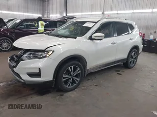 2019 Nissan Rogue SL with VIN 5N1AT2MV2KC752129, listed as a IAAI auction lot 41685196 with 62,288 mi miles. Bid and sale history available at carsss.com. Image 17.