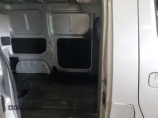 2015 Chevrolet City Express Cargo LT z VIN 3N63M0ZN4FK727172, wystawiony jako Copart lot #58541635 z przebiegiem Nie podano mil oraz Nie do naprawy • Non repairable. Historia ofert i sprzedaży dostępna na DreamBid. Obrazek 11.