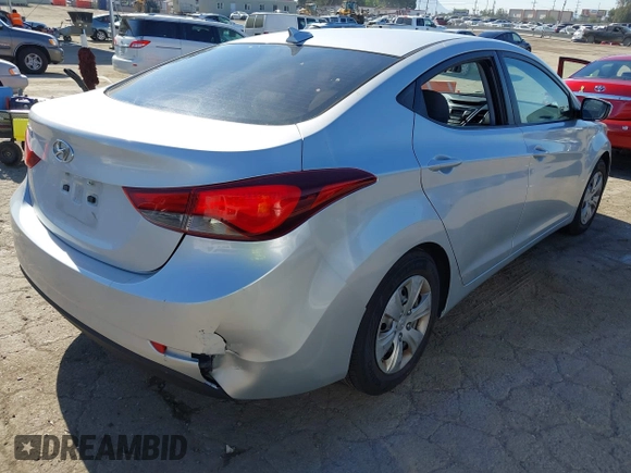 2016 Hyundai Elantra SE with VIN 5NPDH4AE2GH762500, listed as a IAAI auction lot 42236798 with 92,058 mi miles and . Bid and sale history available at DreamBid. Image 4.
