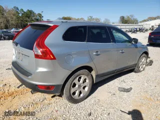 2013 Volvo XC60 3.2L with VIN YV4952DL5D2444619, listed as a Copart auction lot 49903005 with 108,886 mi miles and Salvage Title. Bid and sale history available at carsss.com. Image 3.