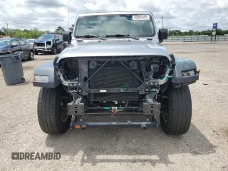 2018 Jeep Wrangler Unlimited Sport S with VIN 1C4HJXDG2JW136211, listed as a Copart auction lot 60080455 with 66,107 mi miles and Salvage title. Bid and sale history available at DreamBid. Image 5.