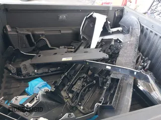 2025 Toyota Tacoma SR with VIN 3TMLB5JN7SM100983, listed as a IAAI auction lot 42220559 with 2,119 mi miles and . Bid and sale history available at DreamBid. Image 12.