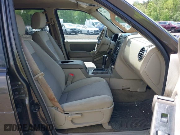 2007 Ford Explorer XLT с VIN 1FMEU73EX7UB12894, выставлен на аукционе IAAI как лот 42219867 с пробегом 99 502 миль миль и . История ставок и продаж доступна на DreamBid. Изображение 5.