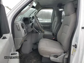 2009 Ford Econoline Cargo with VIN 1FTNE24W19DA36240, listed as a Copart auction lot 43552335 with 150,095 mi miles and Salvage Title. Bid and sale history available at DreamBid. Image 7.