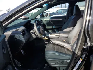 2019 Lexus RX with VIN 2T2BZMCA7KC190409, listed as a Copart auction lot 68515752 with 29,057 mi miles. Bid and sale history available at carsss.com. Image 7.