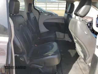 2017 Chrysler Pacifica Touring L z VIN 2C4RC1BG3HR569490, wystawiony jako Copart lot #48378865 z przebiegiem 144 016 mil mil oraz Szkoda całkowita • Salvage title. Historia ofert i sprzedaży dostępna na DreamBid. Obrazek 11.