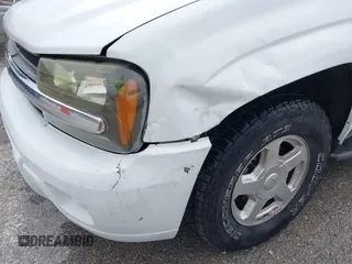 2003 Chevrolet TrailBlazer LS with VIN 1GNDT13S532343267, listed as a IAAI auction lot 41898734 with 237,267 mi miles and . Bid and sale history available at DreamBid. Image 6.