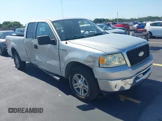 2007 Ford F-150 STX with VIN 1FTRX12W87FB65702, listed as a IAAI auction lot 42333095 with 319,576 mi miles and . Bid and sale history available at DreamBid. Image 1.