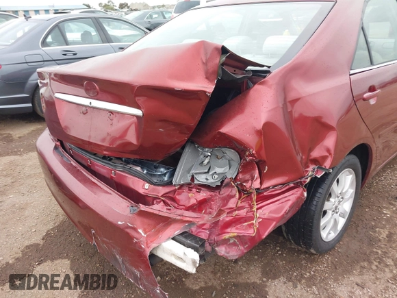 2005 Toyota Camry LE z VIN 4T1BE30K25U063254, wystawiony jako IAAI lot #41871499 z przebiegiem 197 337 mil mil oraz . Historia ofert i sprzedaży dostępna na DreamBid. Obrazek 6.