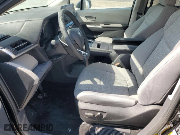2024 Toyota Sienna LE with VIN 5TDBRKEC3RS187385, listed as a Copart auction lot 47898655 with 43,309 mi miles and Salvage Title. Bid and sale history available at carsss.com. Image 7.
