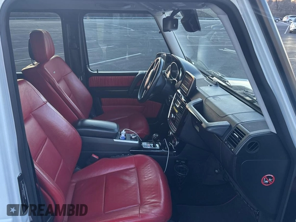 2015 Mercedes-Benz G 550 z VIN WDCYC3HF2FX230962, wystawiony jako Copart lot #85326024 z przebiegiem 95 169 mil mil oraz Czysty tytuł • Clean title. Historia ofert i sprzedaży dostępna na DreamBid. Obrazek 5.