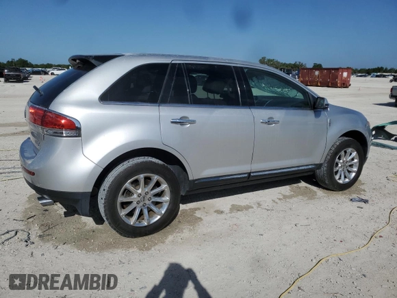 2014 Lincoln MKX with VIN 2LMDJ6JK1EBL15560, listed as a Copart auction lot 49206495 with 74,430 mi miles and Salvage Title. Bid and sale history available at DreamBid. Image 3.