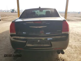 2017 Chrysler 300 Limited z VIN 2C3CCAAG9HH662337, wystawiony jako Copart lot #43659215 z przebiegiem 146 636 mil mil oraz Szkoda całkowita • Salvage title. Historia ofert i sprzedaży dostępna na DreamBid. Obrazek 6.