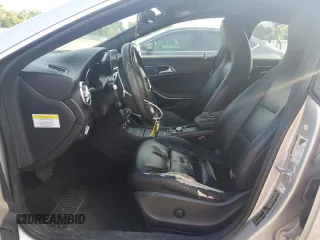 2014 Mercedes-Benz CLA 250 z VIN WDDSJ4EBXEN083749, wystawiony jako Copart lot #55975365 z przebiegiem Nie podano mil oraz Tytuł czysty. Historia ofert i sprzedaży dostępna na DreamBid. Obrazek 7.