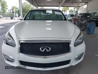 2018 Infiniti Q70 Luxe with VIN JN1BY1PP4JM330361, listed as a IAAI auction lot 42469866 with 69,986 mi miles and . Bid and sale history available at DreamBid. Image 12.