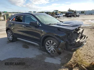 2020 Cadillac XT4 FWD Premium Luxury with VIN 1GYFZCR4XLF070463, listed as a Copart auction lot 47870865 with 88,406 mi miles and Non Repairable. Bid and sale history available at carsss.com. Image 4.