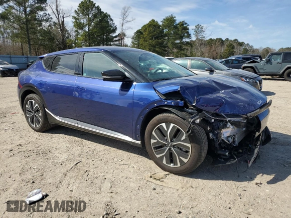 2023 Kia EV6 Wind with VIN KNDC34LA6P5607601, listed as a Copart auction lot 47719015 with 7,604 mi miles and Salvage Title. Bid and sale history available at carsss.com. Image 4.