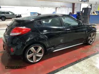 2013 Hyundai Veloster Turbo w/Black Int with VIN KMHTC6AE8DU137456, listed as a Copart auction lot 86293394 with 113,060 mi miles and Salvage Title. Bid and sale history available at carsss.com. Image 3.