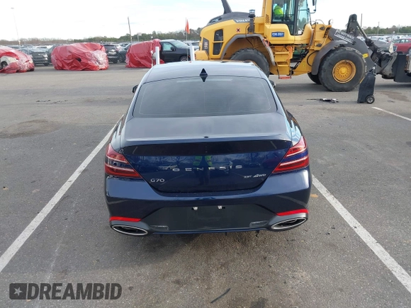 2022 Genesis G70 3.3T z VIN KMTG54TE7NU081644, wystawiony jako IAAI lot #41139818 z przebiegiem 44 953 mil mil oraz . Historia ofert i sprzedaży dostępna na DreamBid. Obrazek 16.